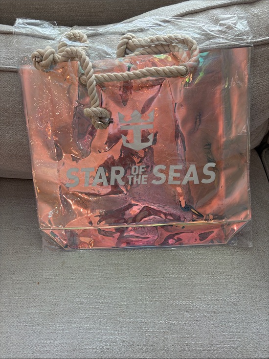 Royal Caribbean Handbags - NIB Royal Caribbean Star of the Seas Inaugural Holographic Beach Tote
